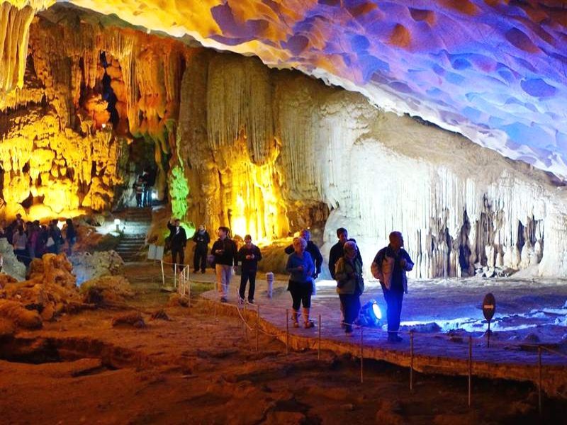 Deluxe Halong Bay Tour - 1 Day